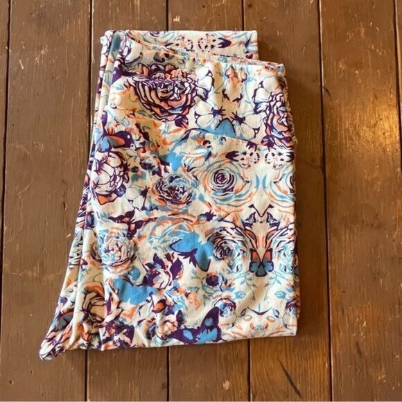 Lularoe TC Floral Butterfly Leggings - Picture 1 of 4